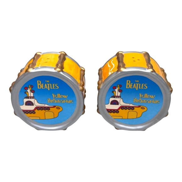 The Beatles Yellow Submarine Drum Salt & Pepper Shakers With Box Vintage NEW - Picture 5 of 6